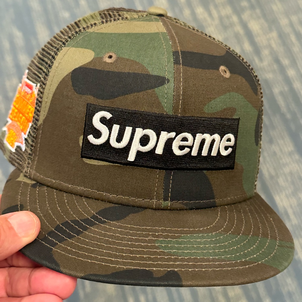 Supreme fitted Camo hat size 7 3/4